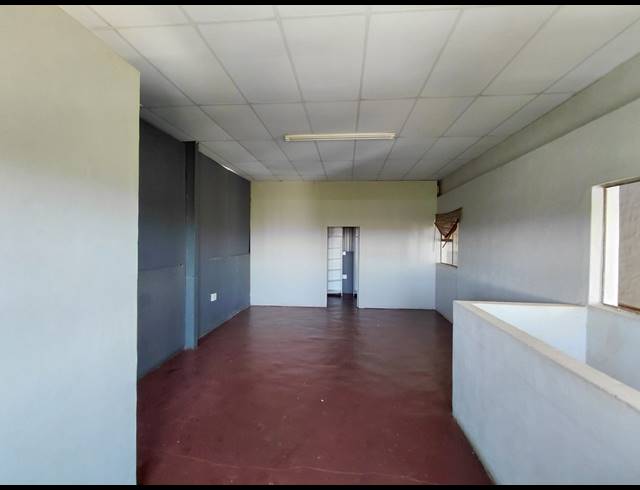 190M² WAREHOUSE TO LET IN CLAYVILLE